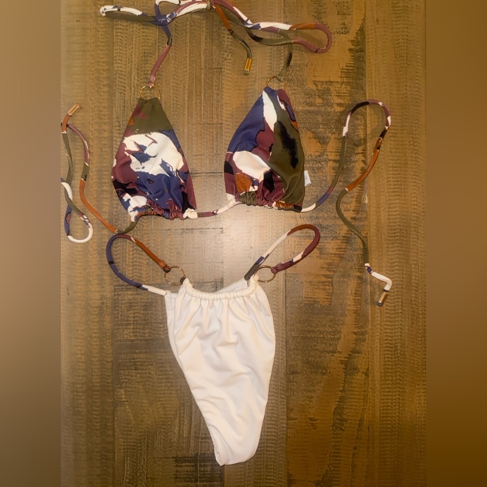 Indah “Lush Tempo” Bikini Set
